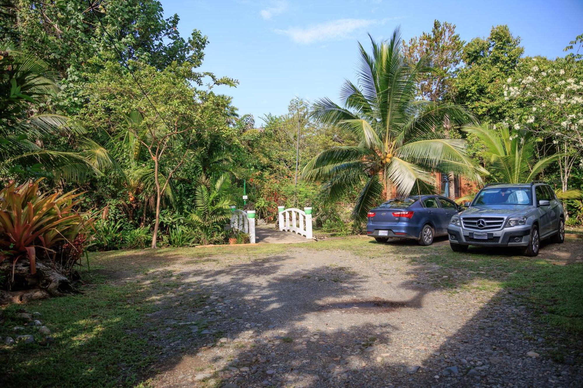 Bungalows Ache Cahuita Luaran gambar