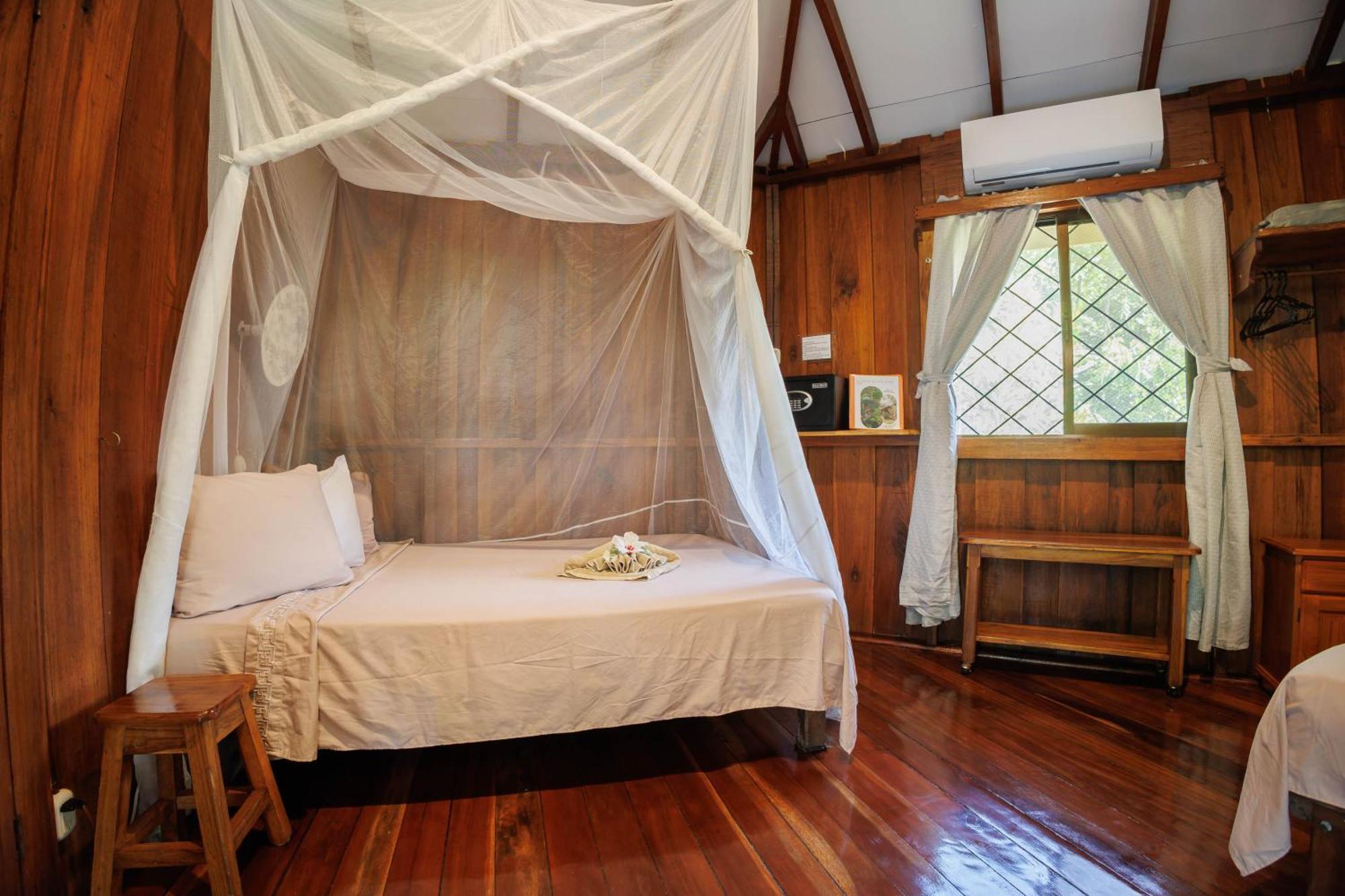 Bungalows Ache Cahuita Luaran gambar